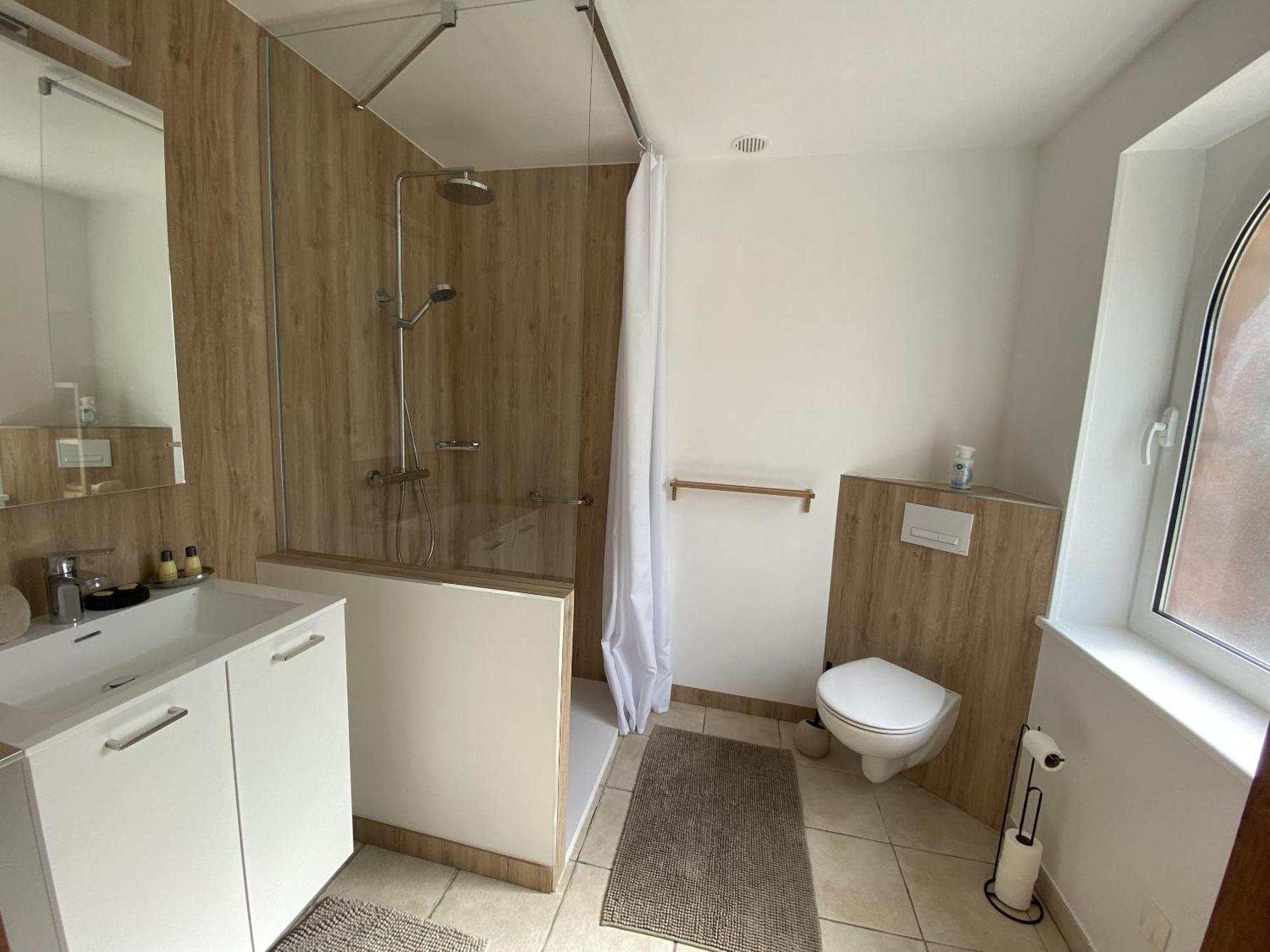 Chambres D'Hotes Aux Ecuries Du Chateau Contremoulins Kamer foto